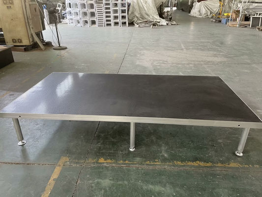 Eenvoudig aluminium podiumplatform, gemakkelijk te monteren en te demonteren voor concerten en evenementen